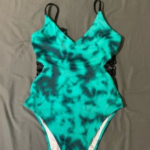 One piece bathing suit